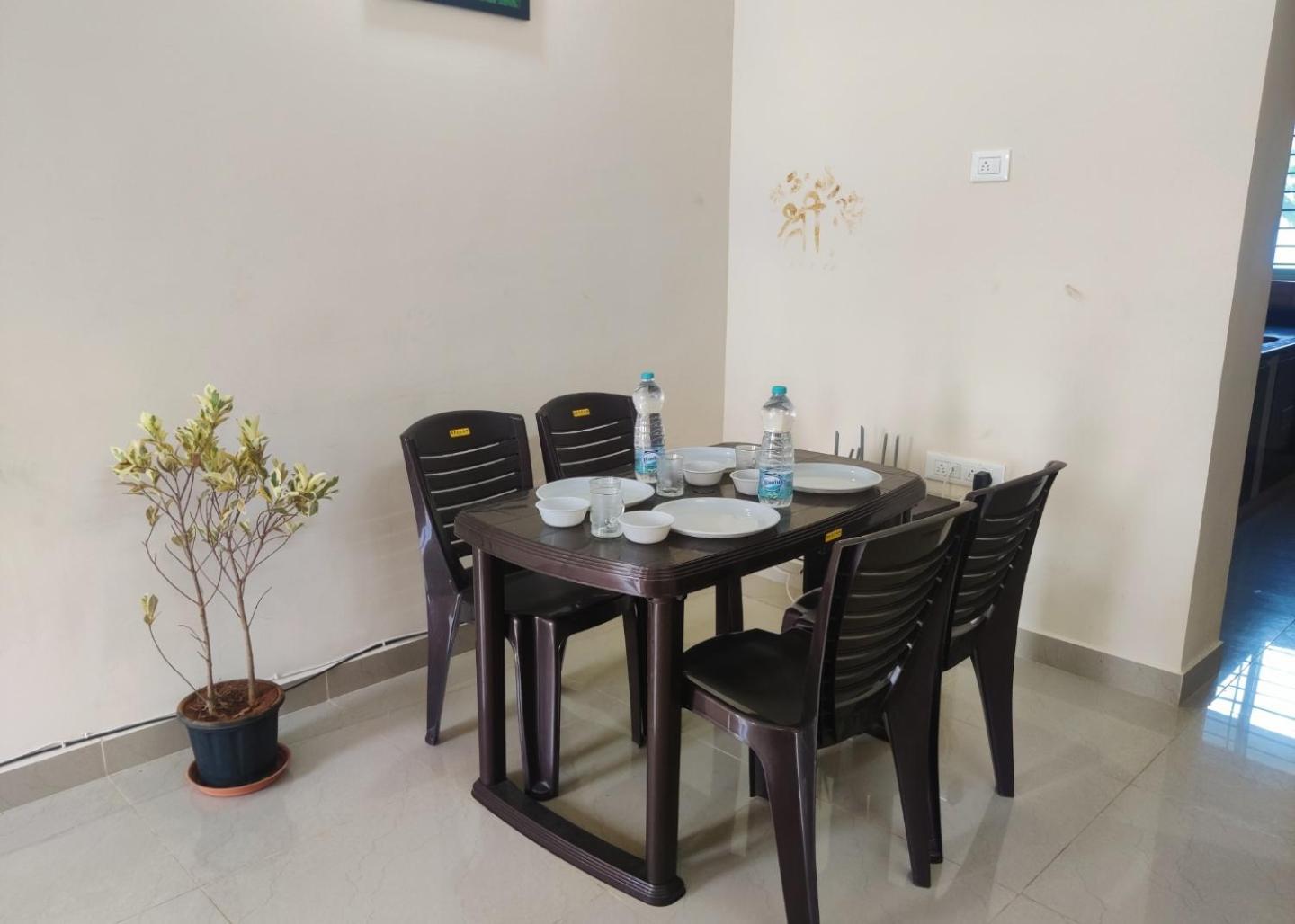 Happy Holiday Inn Service Apartment Chikmagalūr 外观 照片